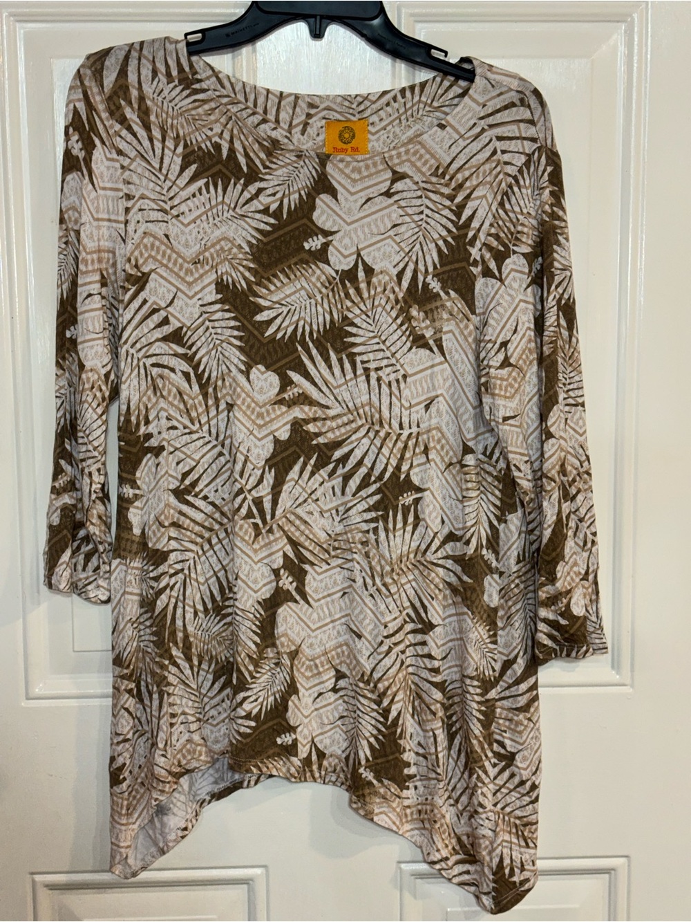 Ruby Rd. Brown & Cream Leaf-Print Tunic